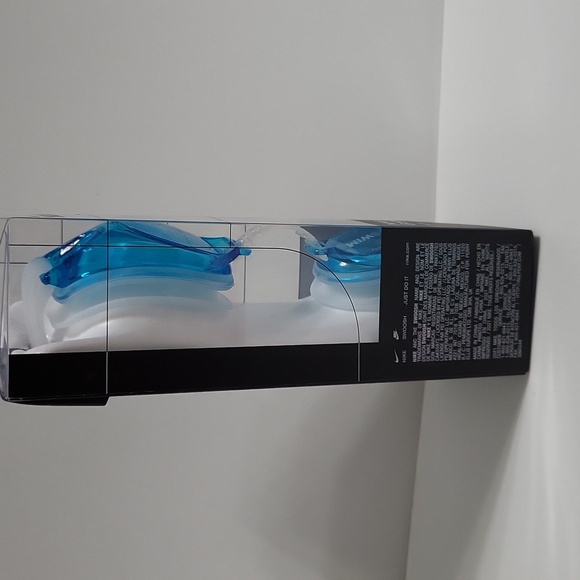 2 For $22 Nike Swim Goggles - Vibrant Blue - Picture 3 of 4